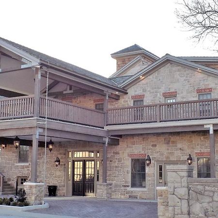 The Barracks Inn Hamilton Extérieur photo