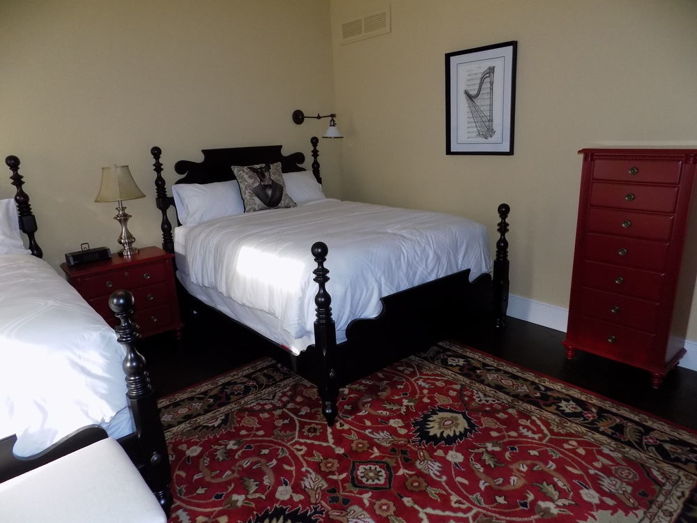 The Barracks Inn Hamilton Extérieur photo