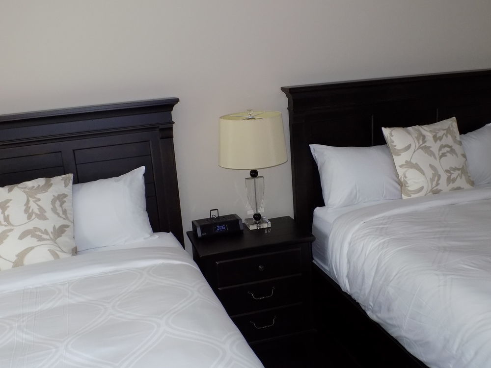 The Barracks Inn Hamilton Extérieur photo